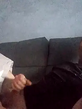 Snapshot of danko2979 chatting on 04-04-26, 12:35 danko2979 online show from 04-04-26, 12:35