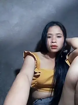 Snapshot of Liss-mimi chatting on 04-04-26, 07:39 Liss-mimi online show from 04-04-26, 07:39