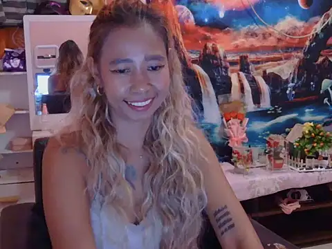 Snapshot of morena231994 chatting on 05-07-26, 11:48 morena231994 online show from 05-07-26, 11:48