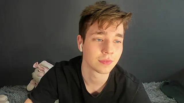 Snapshot of zeriax chatting on 04-05-26, 03:26 zeriax online show from 04-05-26, 03:26