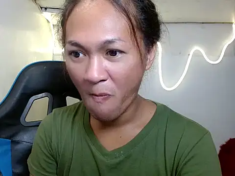 Snapshot of lixie_cumxx chatting on 04-03-26, 12:36 lixie cumxx online show from 04-03-26, 12:36