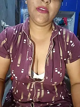 Snapshot of Riyashrma001 chatting on 04-05-26, 12:02 Riyashrma001 online show from 04-05-26, 12:02