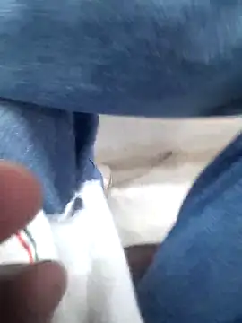 Snapshot of volcanojatt00 chatting on 04-09-26, 10:31 volcanojatt00 online show from 04-09-26, 10:31