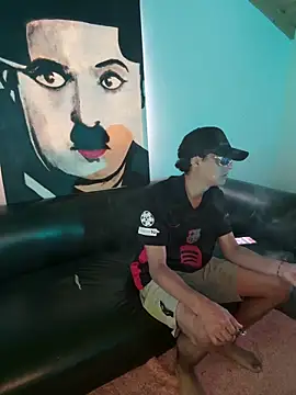 Snapshot of Cuteathleticboys chatting on 04-08-26, 09:37 Cuteathleticboys online show from 04-08-26, 09:37