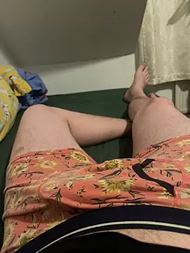 Snapshot of fragdemiere chatting on 04-03-26, 09:02 fragdemiere online show from 04-03-26, 09:02