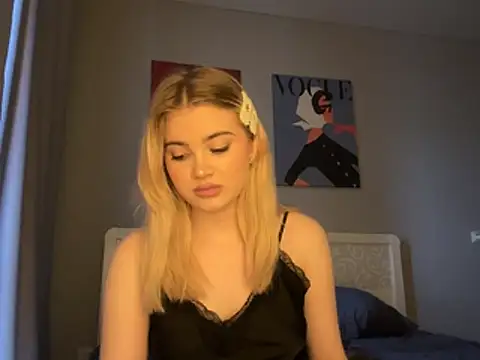 Snapshot of kirtova_ chatting on 07-12-26, 03:25 kirtova online show from 07-12-26, 03:25