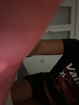 Snapshot of zensorial chatting on 04-04-26, 07:33 zensorial online show from 04-04-26, 07:33