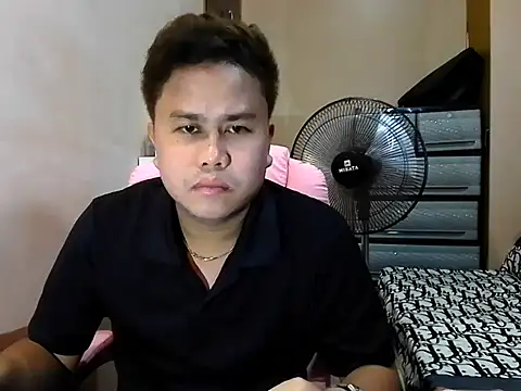 Snapshot of tipsy_butter chatting on 06-14-26, 03:47 tipsy butter online show from 06-14-26, 03:47