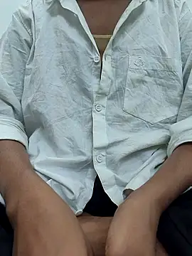 Snapshot of khushboo_rani_3684 chatting on 04-11-26, 09:02 khushboo rani 3684 online show from 04-11-26, 09:02