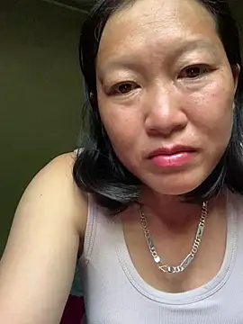 candy-beo online show from 05-14-26, 04:30