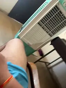 Saksham57953 online show from 04-23-26, 01:51