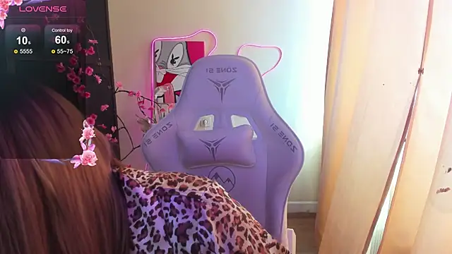 AmeliePeach online show from 04-09-26, 04:12