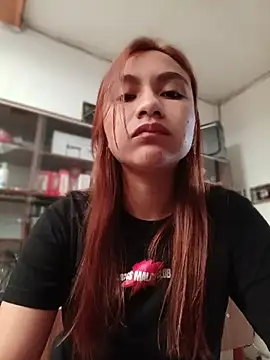 Leticia Hinkley  online show from 06-02-26, 12:40