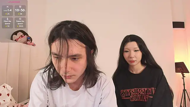 Snapshot of ayasinji chatting on 04-12-26, 10:53 ayasinji online show from 04-12-26, 10:53