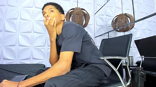 AndySinss online show from 04-15-26, 10:44