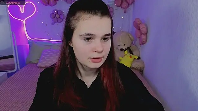 Snapshot of Kacey_Love chatting on 04-09-26, 01:38 Kacey Love online show from 04-09-26, 01:38