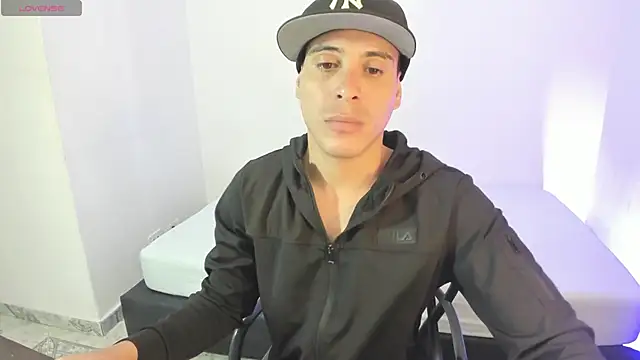 Axel  fierro online show from 05-23-26, 07:07