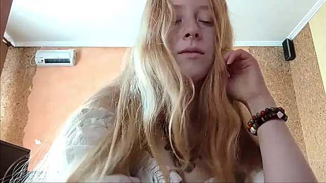KateVibe 01 online show from 05-19-26, 11:22