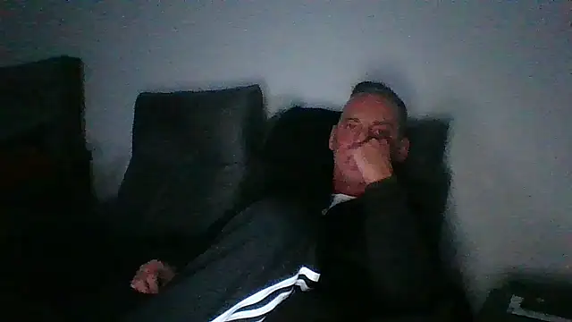 Snapshot of CanCumALot chatting on 04-09-26, 03:06 CanCumALot online show from 04-09-26, 03:06