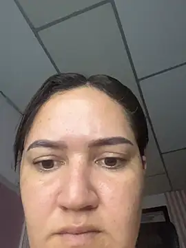 Snapshot of Fresita-12 chatting on 04-04-26, 11:46 Fresita-12 online show from 04-04-26, 11:46