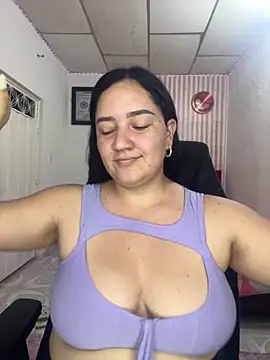 Fresita-12 online show from 04-29-26, 01:21