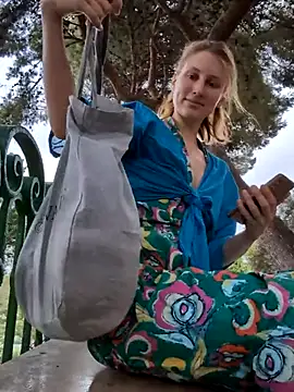 Julialexxxx online show from 07-18-26, 07:23