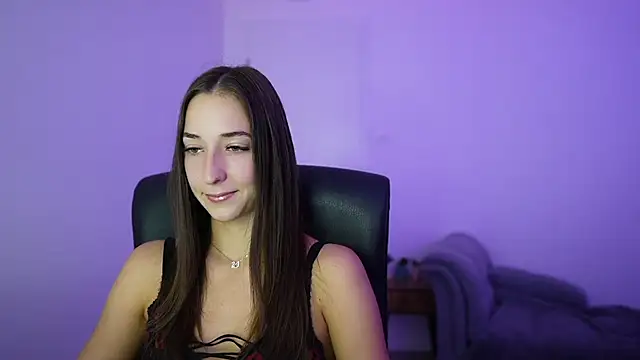 Crystalbrunette18 online show from 07-13-26, 01:14