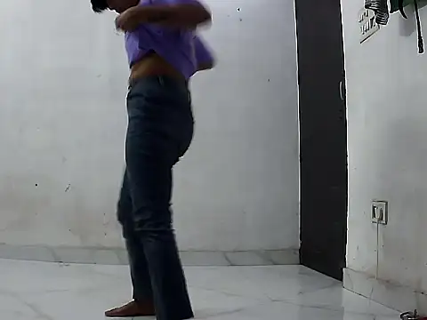 hotty-krtika online show from 04-16-26, 06:58