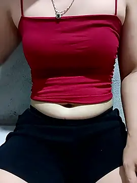 Snapshot of -Hita- chatting on 04-12-26, 07:35 -Hita- online show from 04-12-26, 07:35