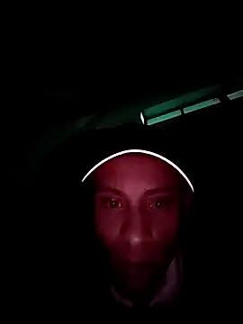 Snapshot of 1Angel90 chatting on 04-07-26, 04:57 1Angel90 online show from 04-07-26, 04:57