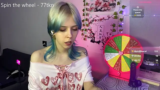 Snapshot of LunaBless chatting on 06-01-26, 09:16 LunaBless online show from 06-01-26, 09:16