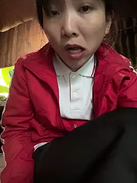   Mochi squirt   online show from 05-01-26, 09:36