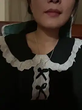   Mochi squirt   online show from 05-05-26, 02:25