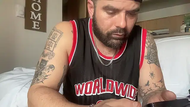 Snapshot of DR_Green911 chatting on 04-05-26, 03:09 DR Green911 online show from 04-05-26, 03:09