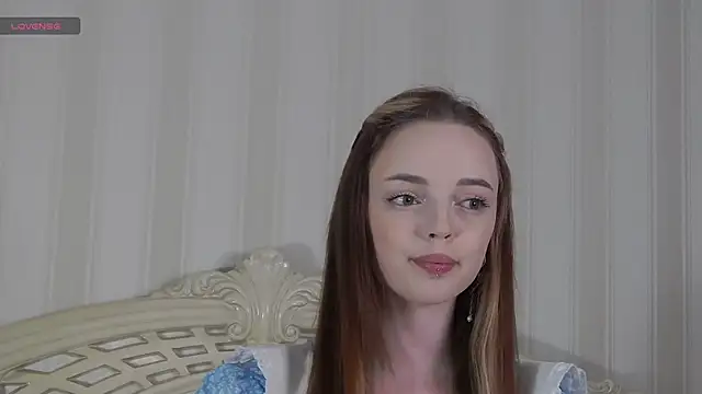 Snapshot of LianaGracee chatting on 05-31-26, 10:22 LianaGracee online show from 05-31-26, 10:22