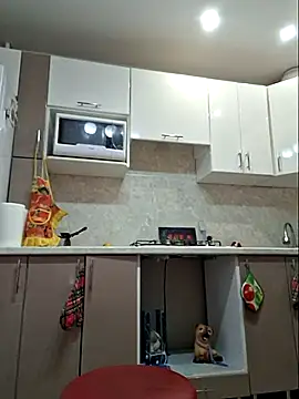 LaliaMia online show from 10-19-25, 04:46