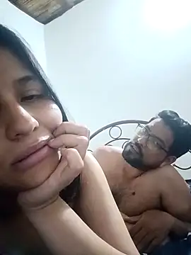 Snapshot of SantiMia chatting on 04-06-26, 12:52 SantiMia online show from 04-06-26, 12:52