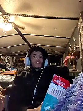 Snapshot of Bbcx2 chatting on 04-06-26, 12:30 Bbcx2 online show from 04-06-26, 12:30