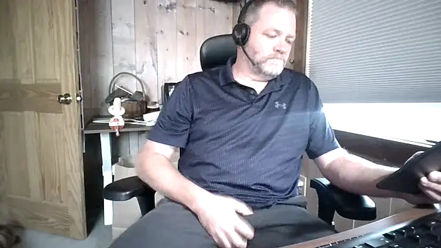 JJ CONN78 online show from 04-29-26, 05:30