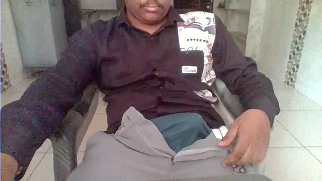 Snapshot of het123__ chatting on 04-23-26, 04:57 het123 online show from 04-23-26, 04:57