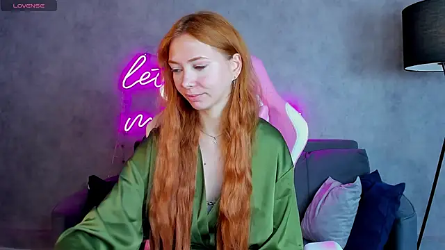 Snapshot of Sienna_Nyx chatting on 06-29-26, 09:15 Sienna Nyx online show from 06-29-26, 09:15
