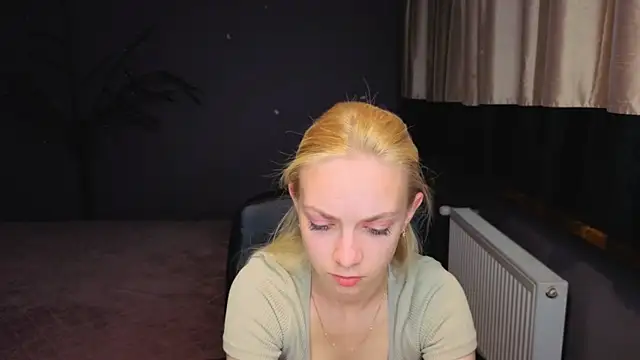 SonnySofia online show from 05-07-26, 05:40