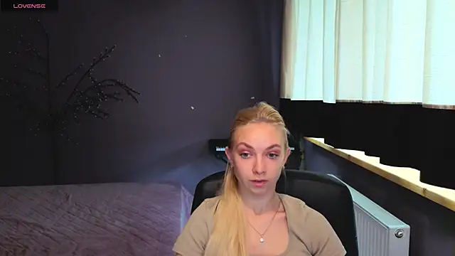 SonnySofia online show from 05-12-26, 05:48