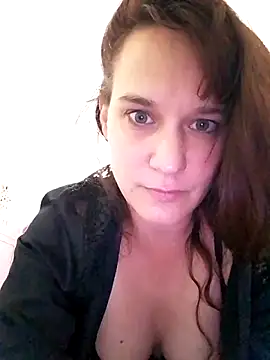 Snapshot of Maggie38 chatting on 06-06-26, 05:39 Maggie38 online show from 06-06-26, 05:39