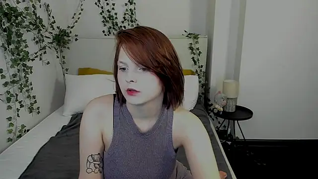 Snapshot of Charlotte_Stee chatting on 06-24-26, 01:59 Charlotte Stee online show from 06-24-26, 01:59