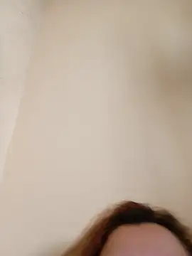 Snapshot of Nisrin_ay chatting on 07-19-26, 08:51 Nisrin ay online show from 07-19-26, 08:51
