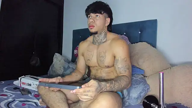 daamonxxx19  online show from 04-14-26, 02:17