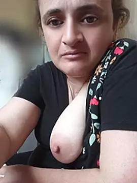 AnabelBexley online show from 05-18-26, 06:30