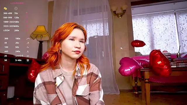 Snapshot of MarryCrown chatting on 04-08-26, 02:17 MarryCrown online show from 04-08-26, 02:17