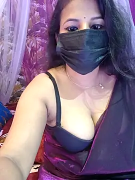 Snapshot of Hot_Alicee chatting on 04-17-26, 09:56 Hot Alicee online show from 04-17-26, 09:56